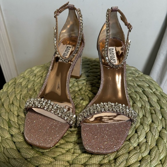 Badgley Mischka Harriet Open Square Toe Rhinestone Rose Gold Block Heel NWOB - Picture 9 of 12